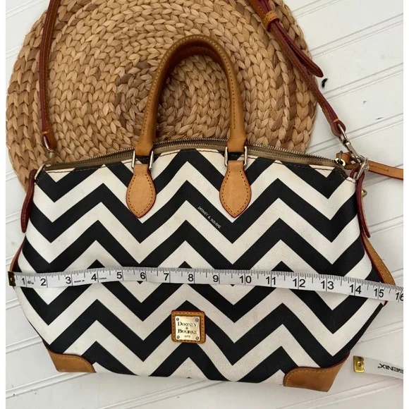 Dooney & Bourke Chevron Leather Satchel Bag Black and White Geometric - Picture 7 of 9